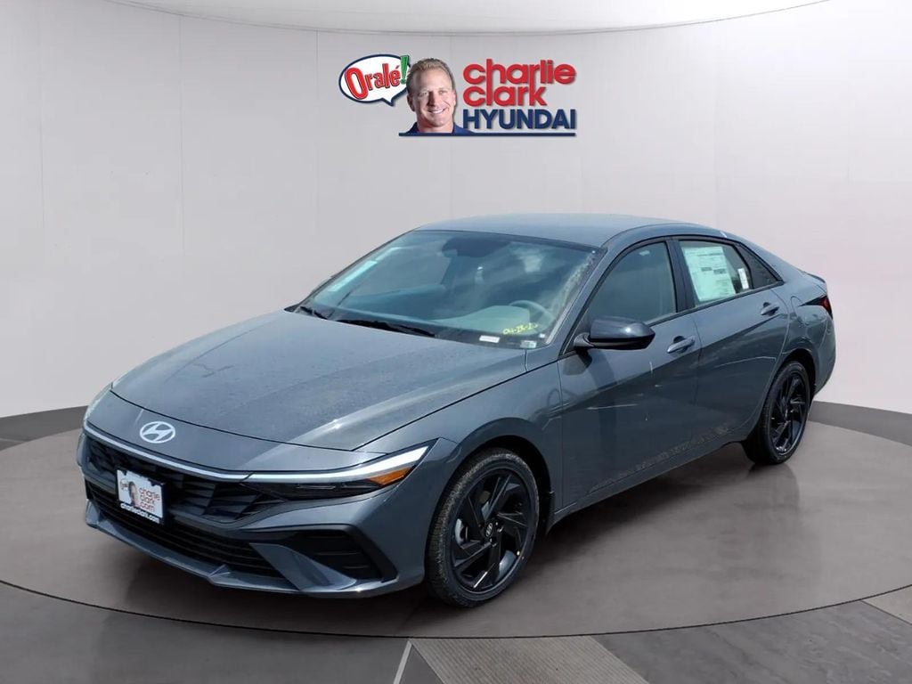 New 2026 Hyundai Elantra SEL Sport