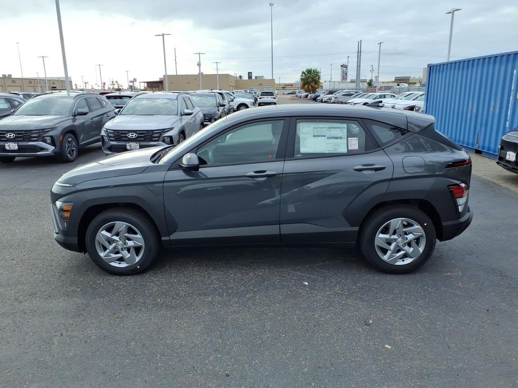 New 2026 Hyundai Kona SE FWD SUV