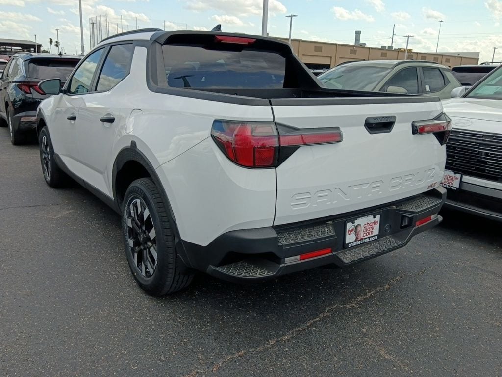 2025 Hyundai Santa Cruz SEL - Photo 6