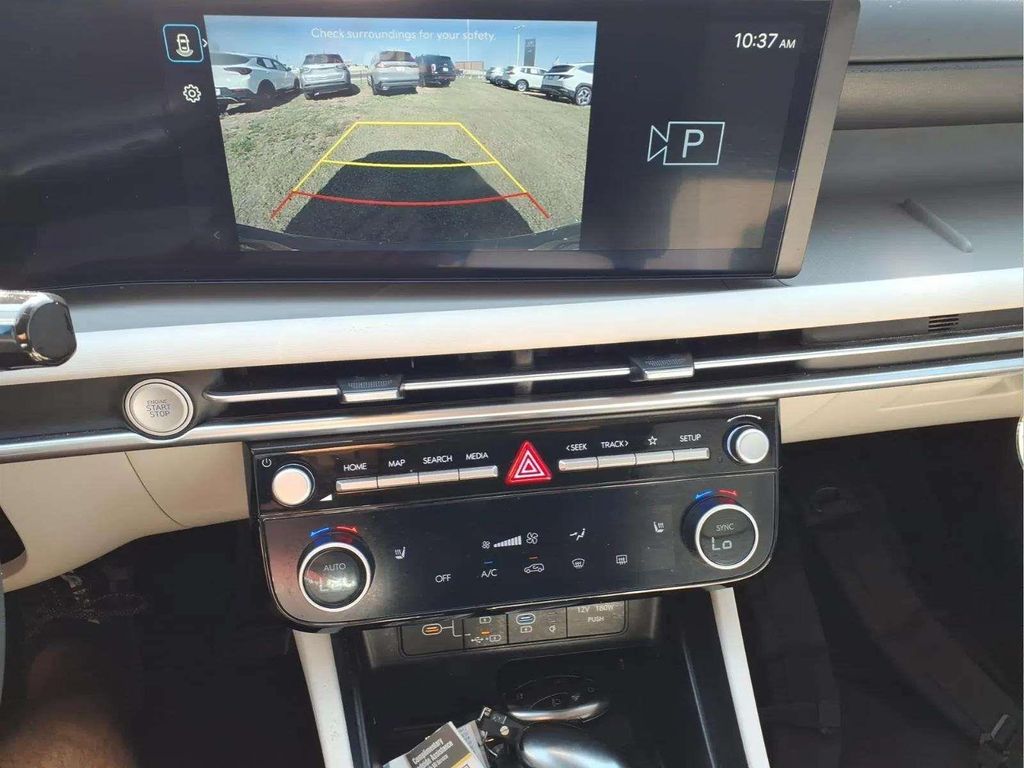 2025 Hyundai Tucson SEL - Photo 14
