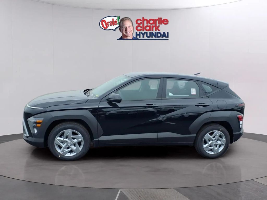 New 2026 Hyundai Kona SE FWD SUV