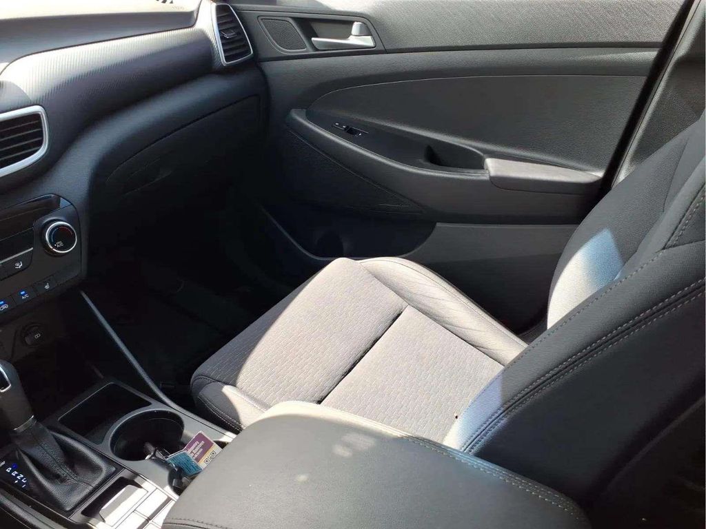 2021 Hyundai Tucson Value - Photo 11