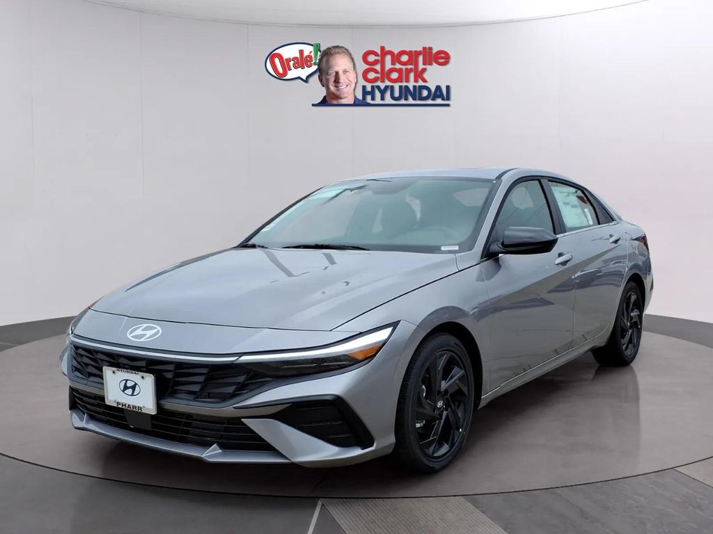 New 2026 Hyundai Elantra SEL Sport
