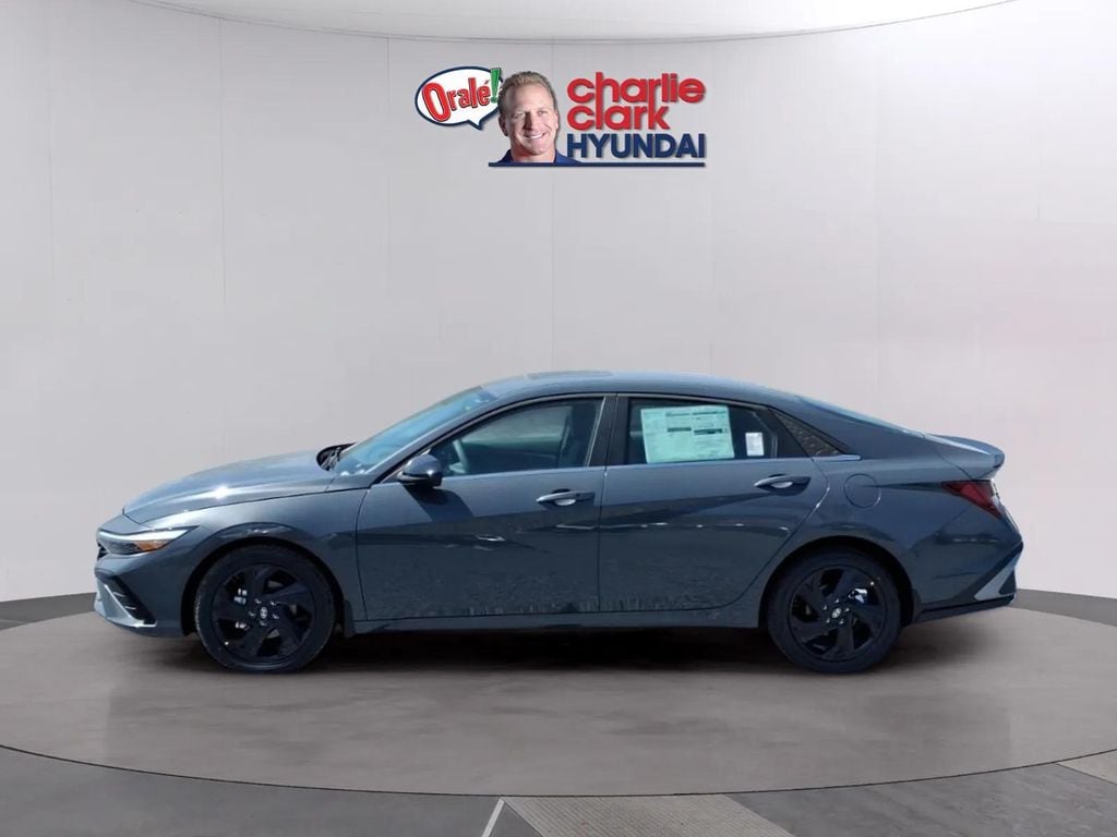 New 2026 Hyundai Elantra SEL Sport Sedan