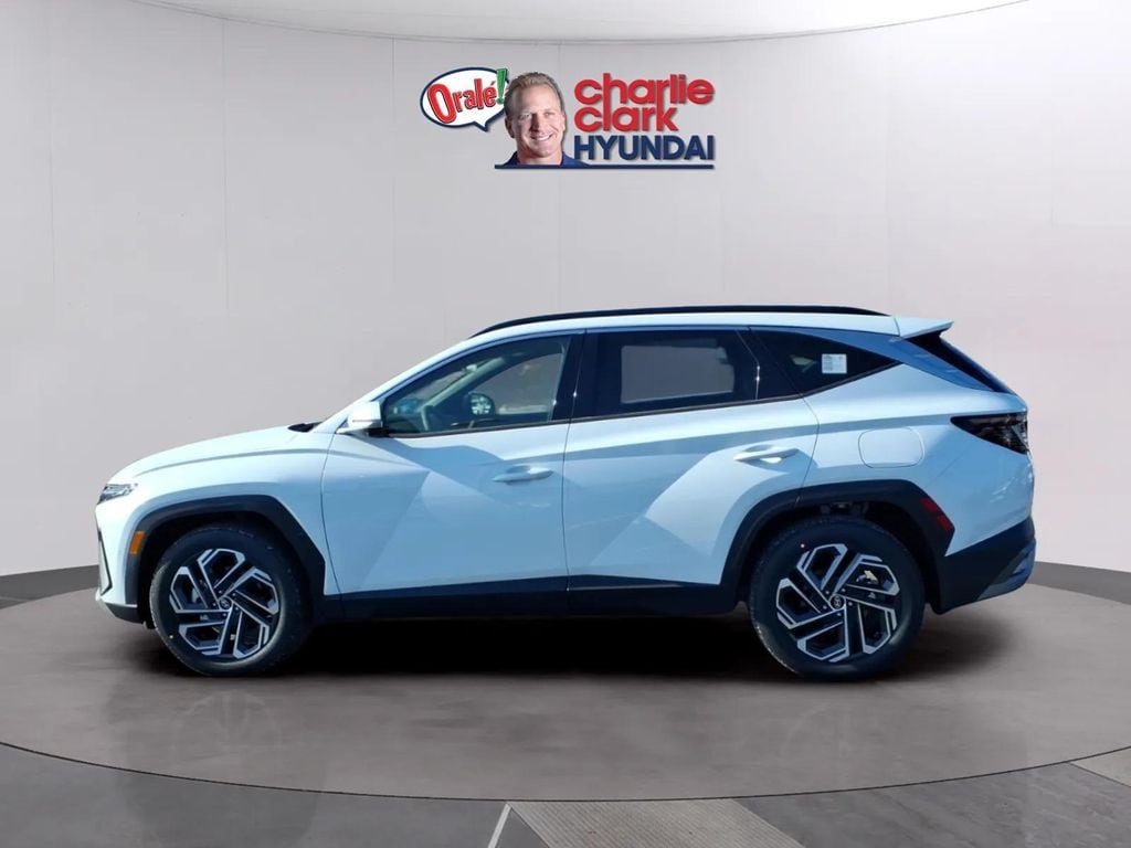 New 2026 Hyundai Tucson Limited FWD SUV