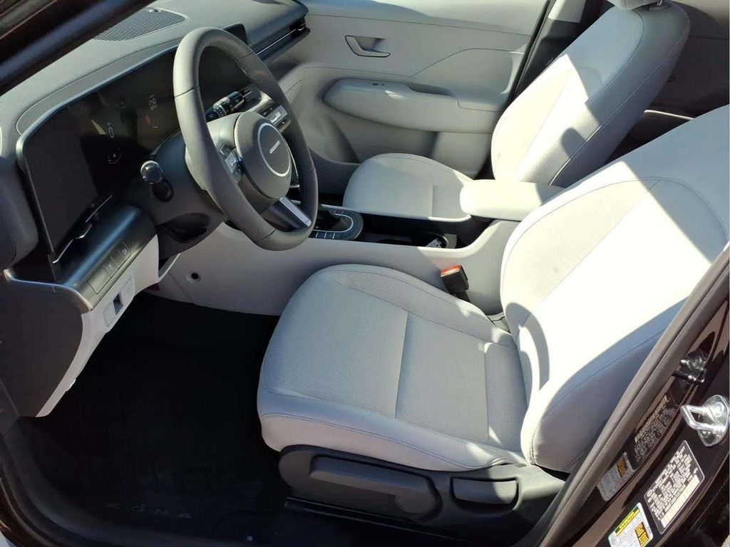 2026 Hyundai Kona SEL Sport - Photo 9