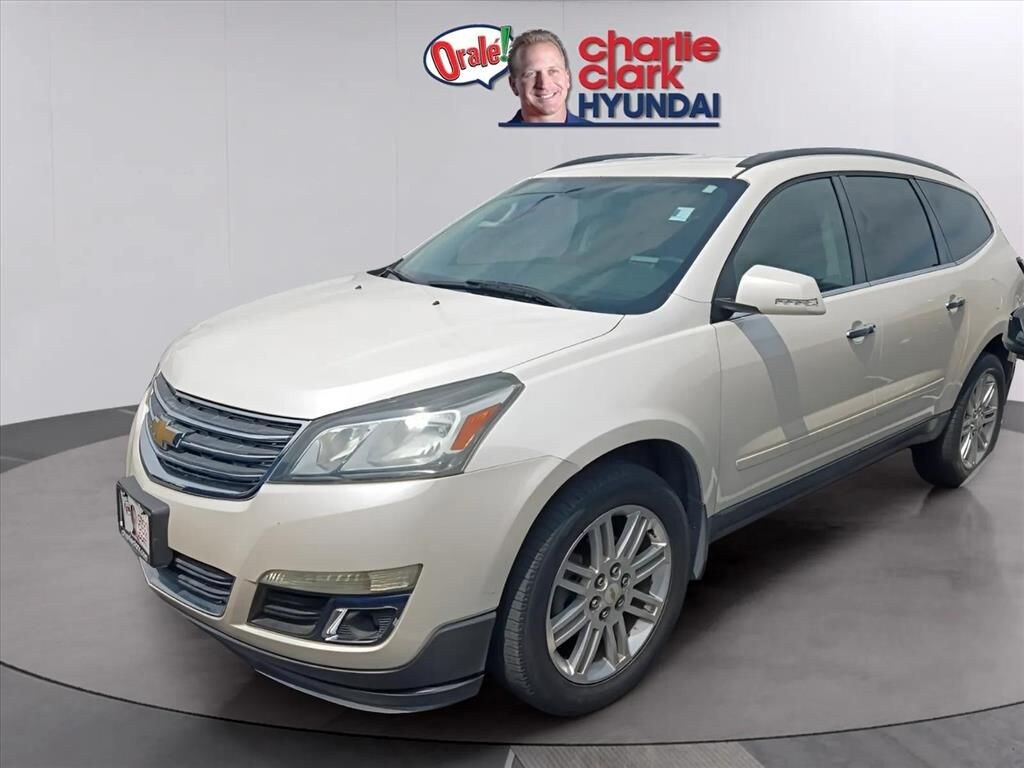 Used 2014 Chevrolet Traverse LT SUV