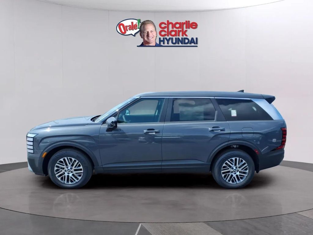 New 2026 Hyundai Palisade SE FWD SUV