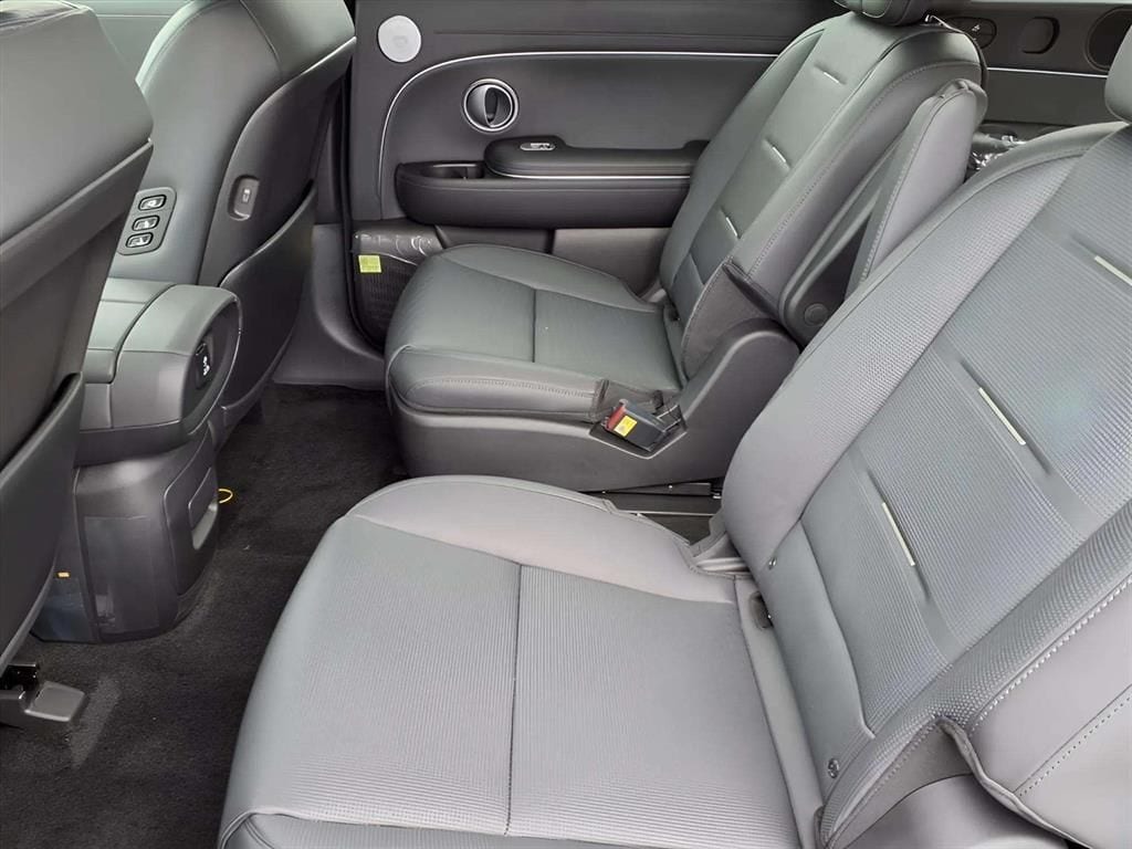 2026 Hyundai Palisade Calligraphy - Photo 9
