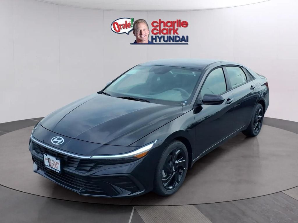 New 2026 Hyundai Elantra SEL Sport