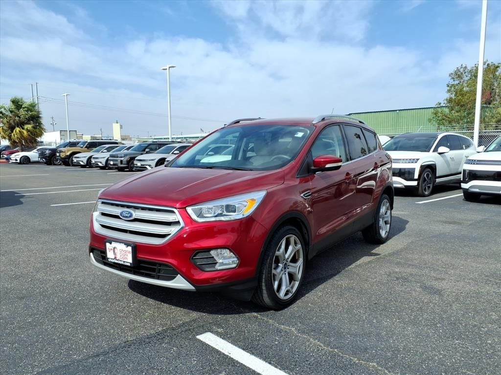 2019 Ford Escape Titanium's photo