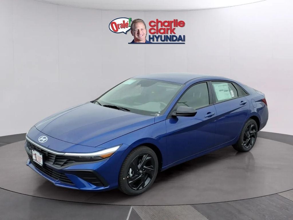 New 2026 Hyundai Elantra SEL Sport Sedan