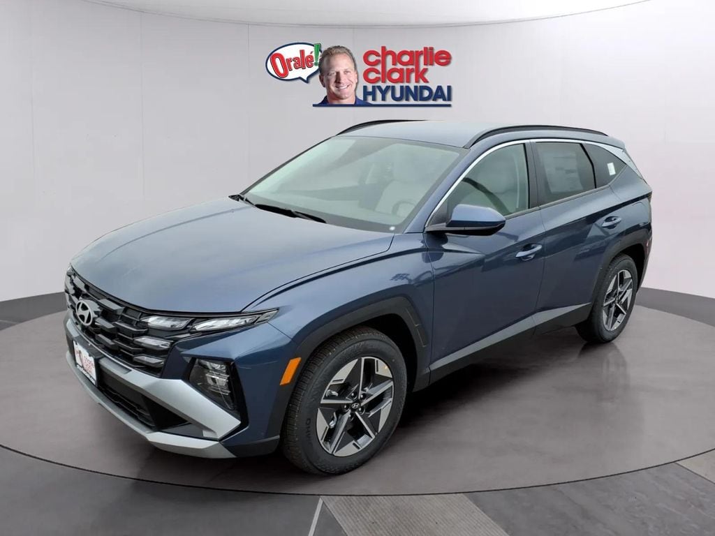 New 2026 Hyundai Tucson SEL FWD SUV