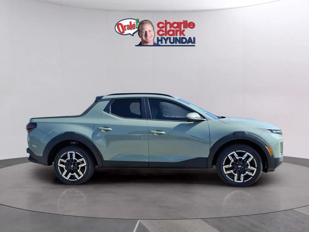 2026 Hyundai Santa Cruz Limited - Photo 7