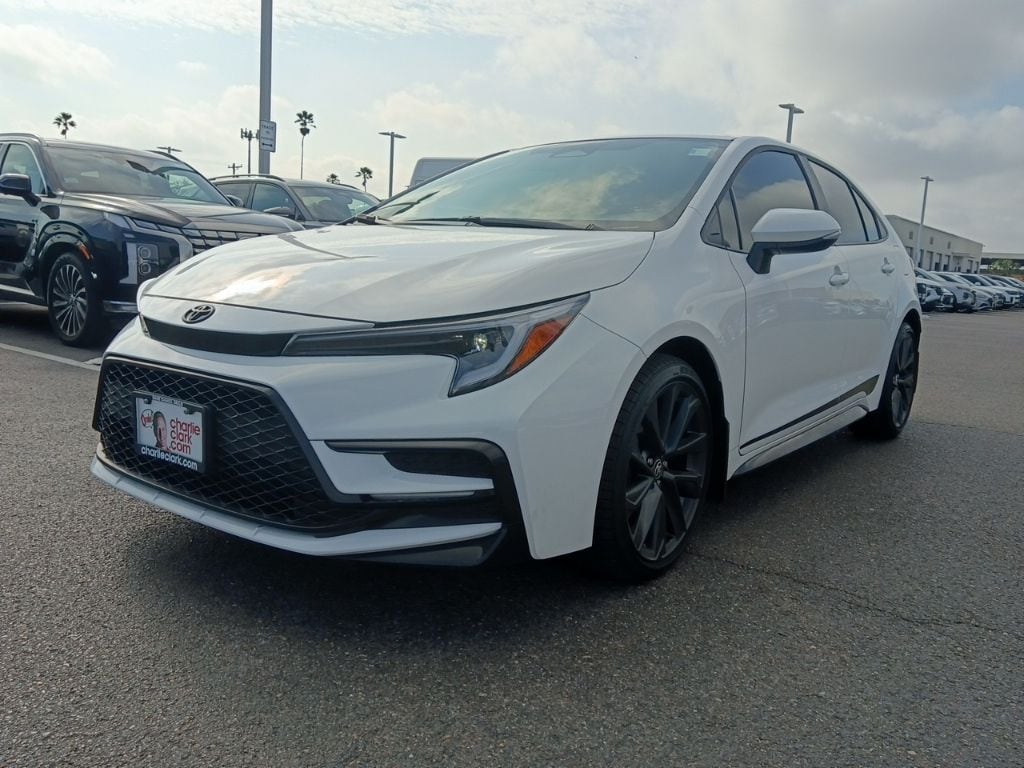 2025 Toyota Corolla SE