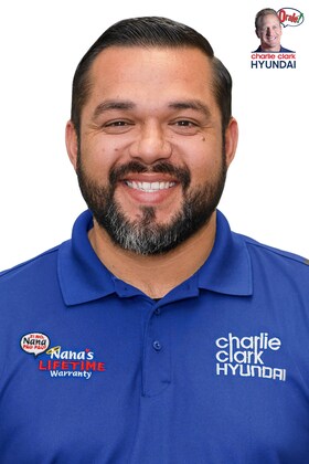 Staff member Adolfo Guerrero from ID_7eb678