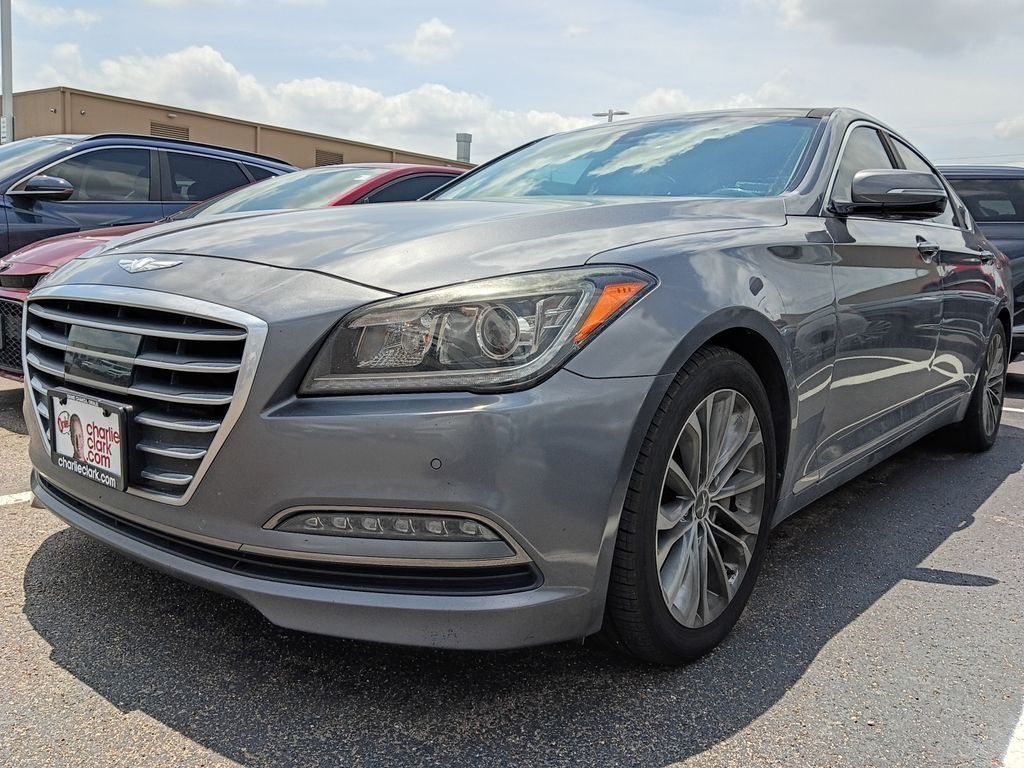 2016 Hyundai Genesis Base