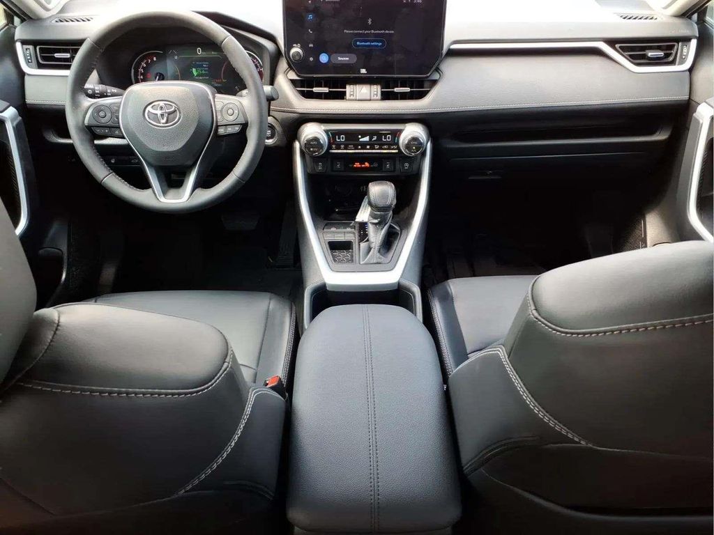 2023 Toyota RAV4 XLE Premium - Photo 10