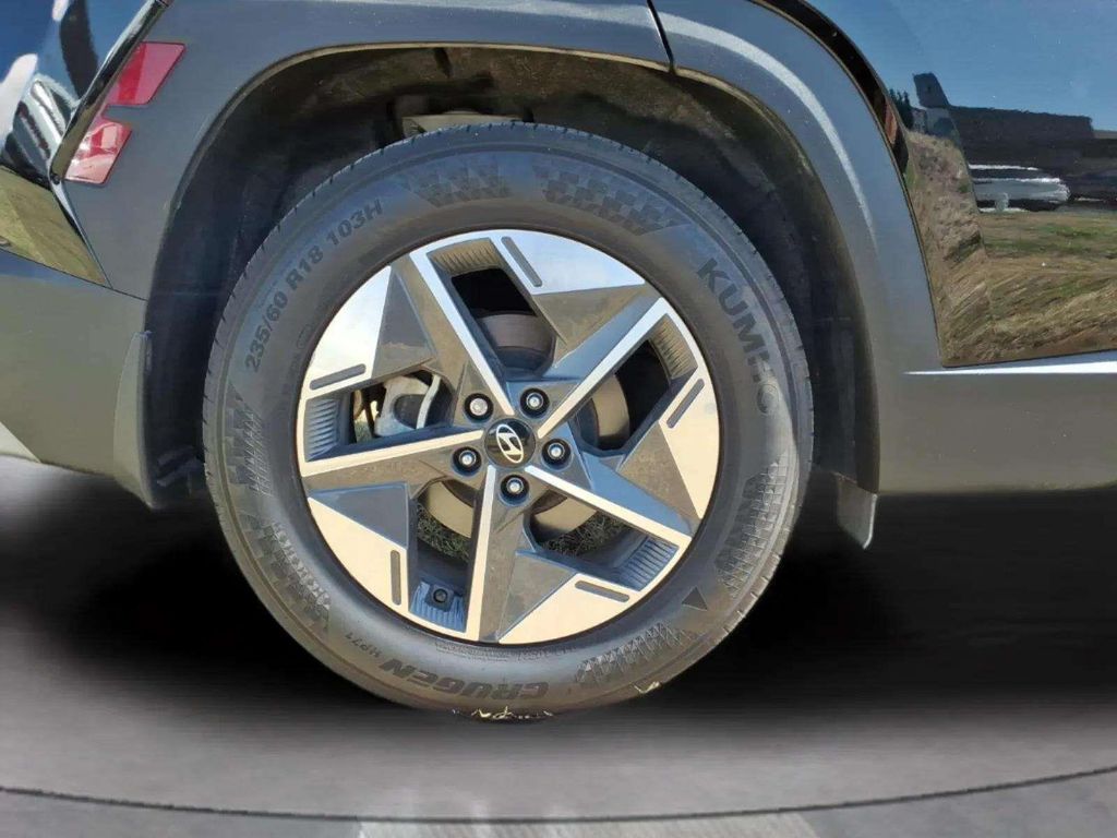 2025 Hyundai Tucson SEL - Photo 20
