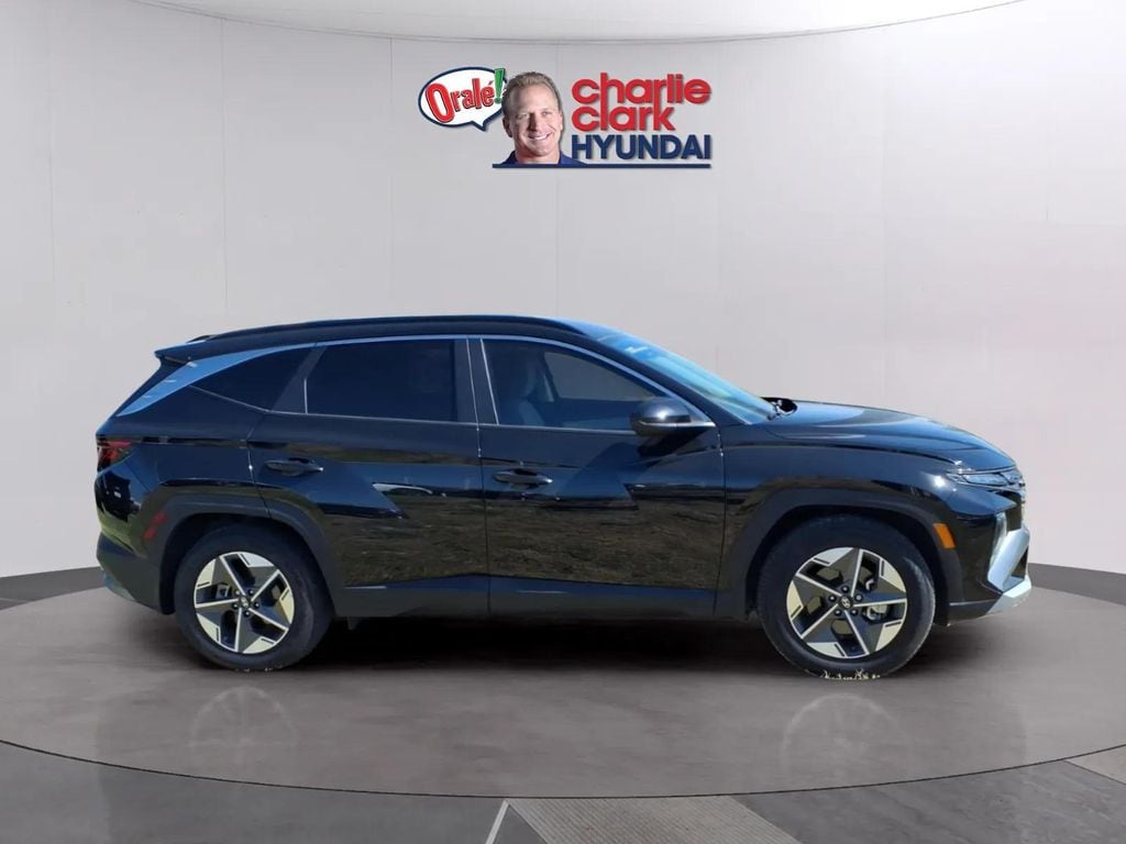 2025 Hyundai Tucson SEL - Photo 6