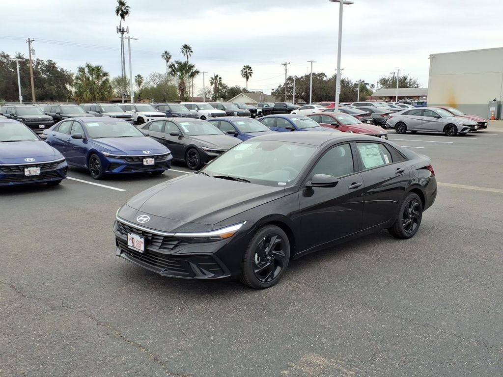 New 2026 Hyundai Elantra SEL Sport
