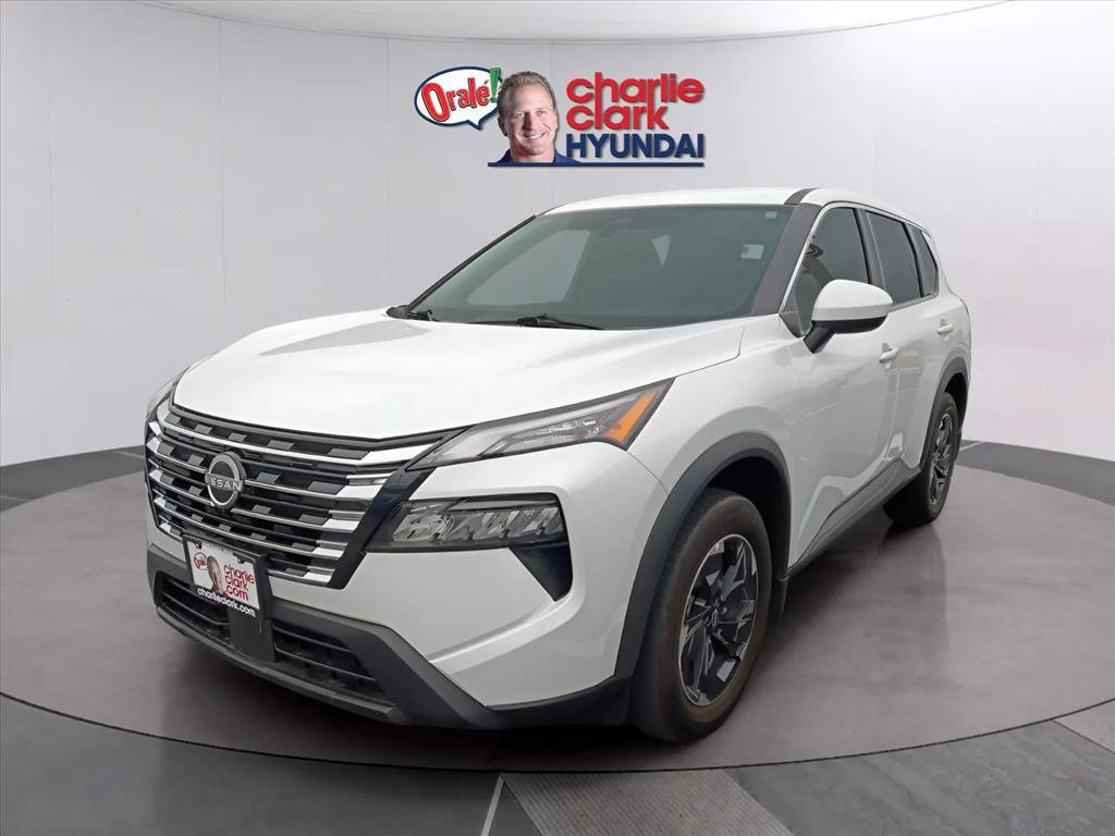  Nissan Rogue