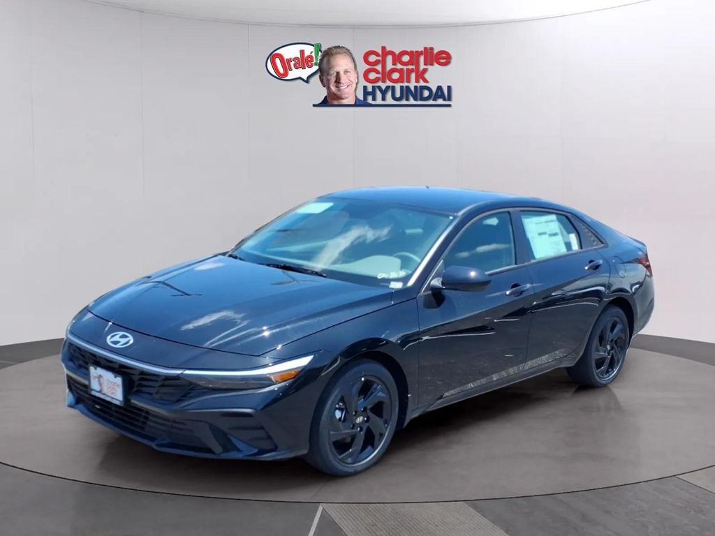 New 2026 Hyundai Elantra SEL Sport