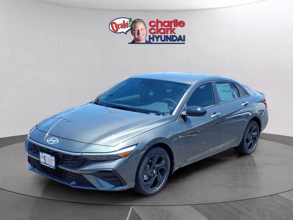 New 2026 Hyundai Elantra SEL Sport