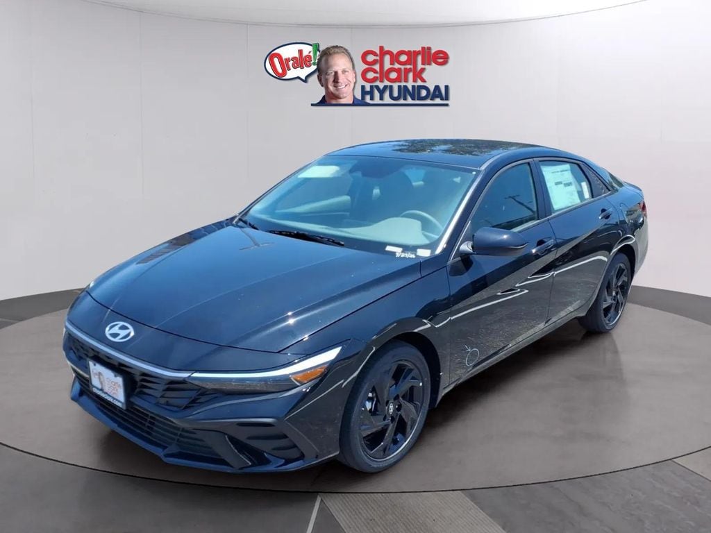 New 2026 Hyundai Elantra SEL Sport
