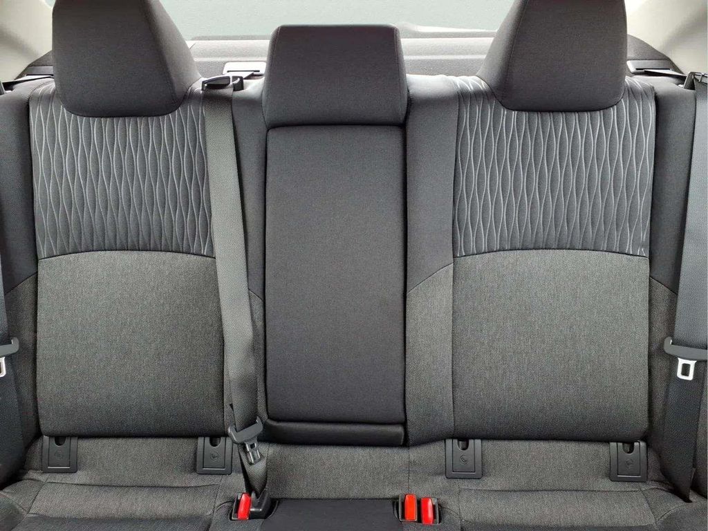 2026 Toyota Camry LE - Photo 16