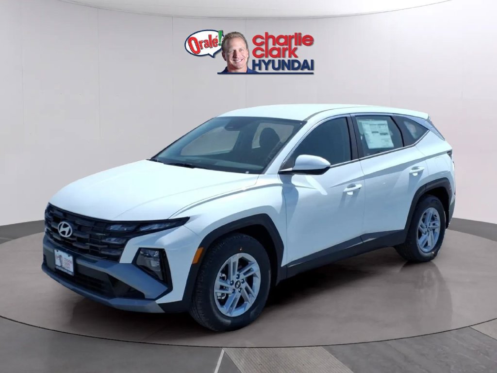 New 2026 Hyundai Tucson SE FWD SUV