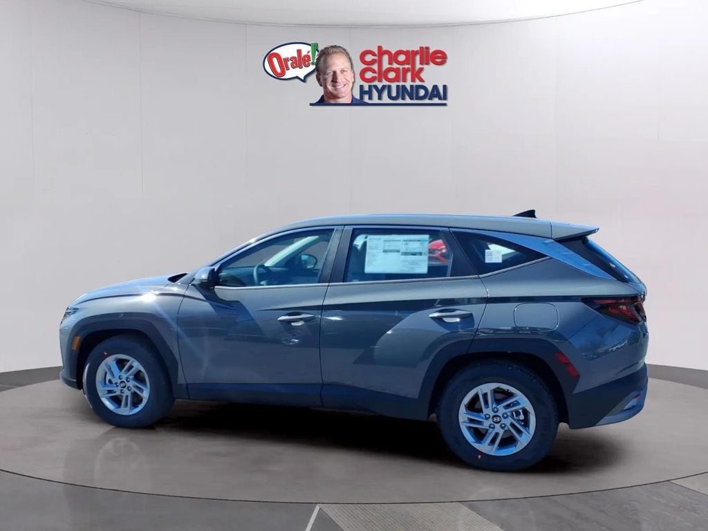 New 2026 Hyundai Tucson SE FWD SUV
