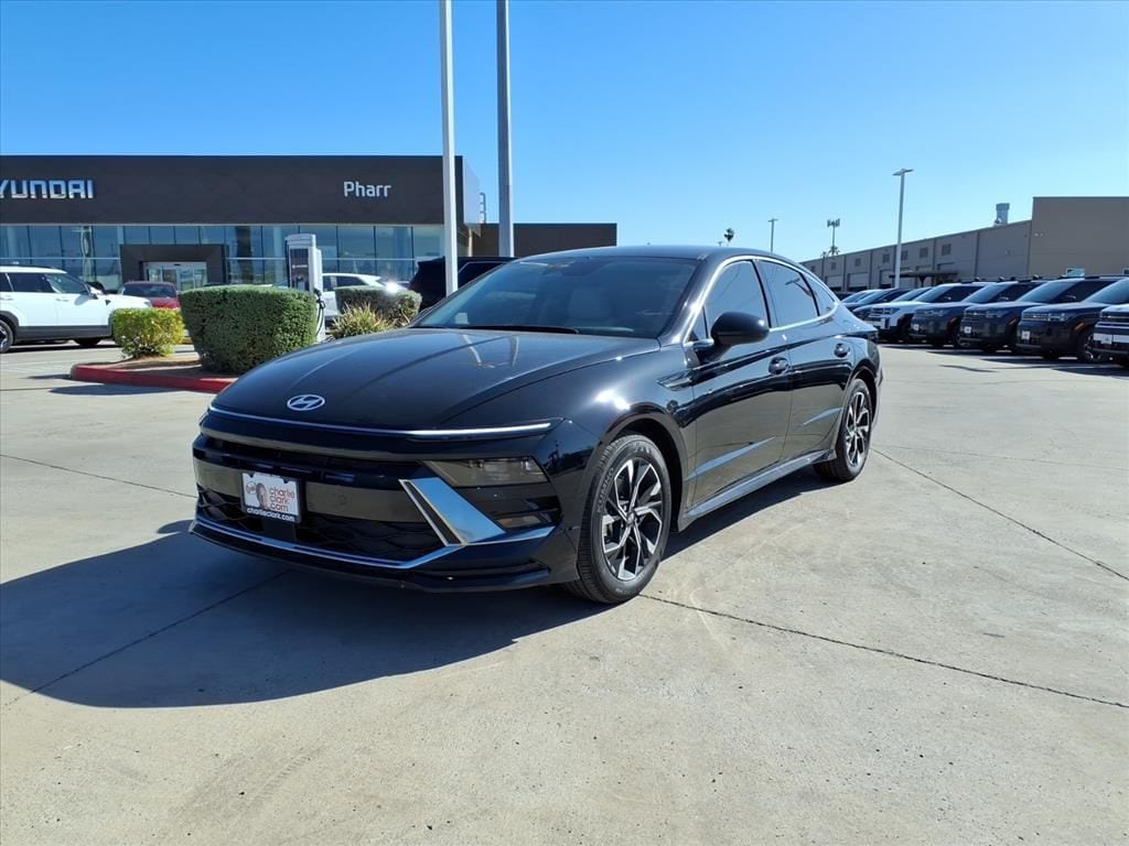 2025 Hyundai Sonata SEL's photo