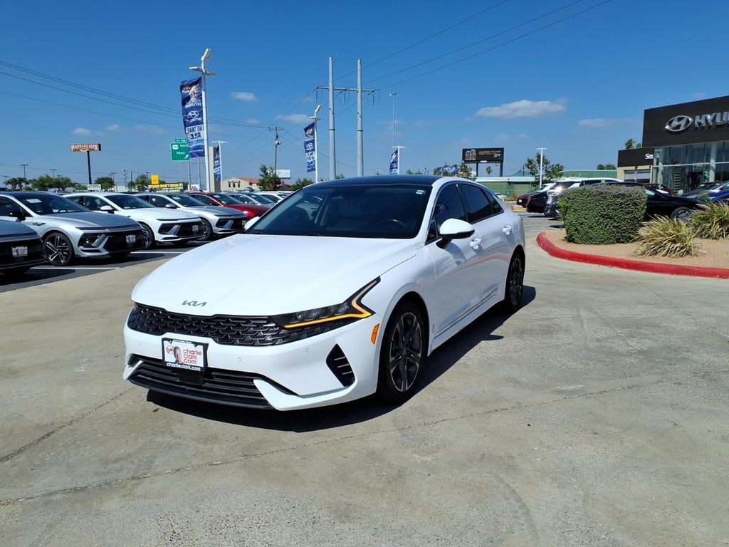 2022 Kia K5