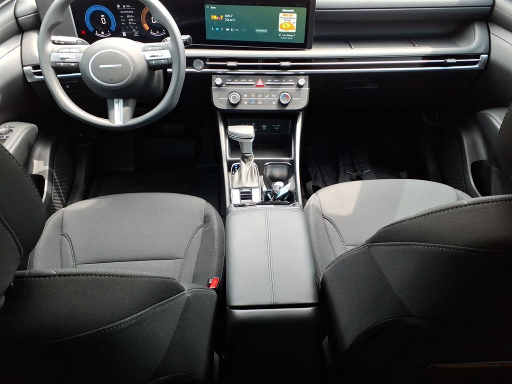 2026 Hyundai Tucson SE - Photo 10