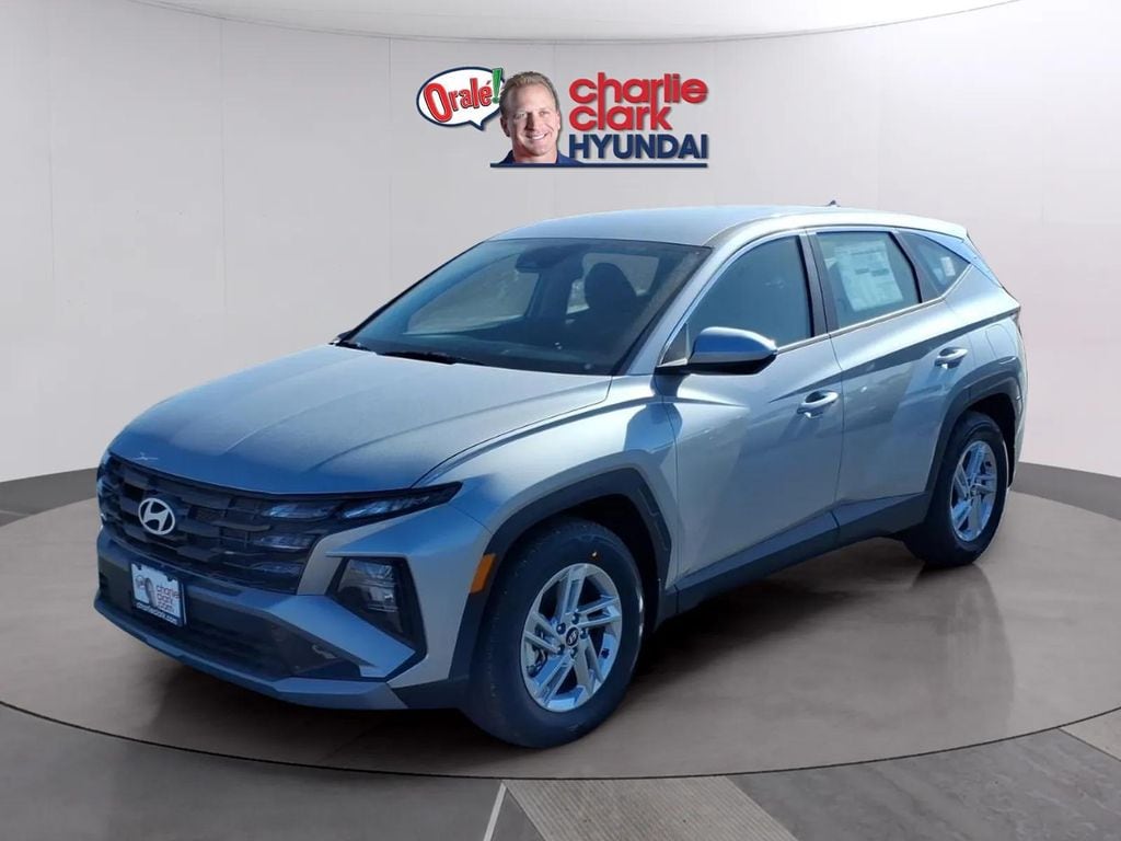 New 2026 Hyundai Tucson SE FWD