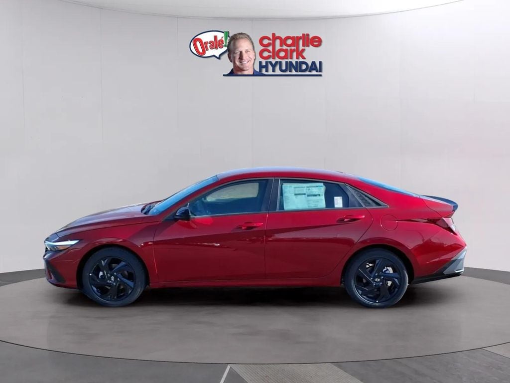 New 2026 Hyundai Elantra SEL Sport Sedan