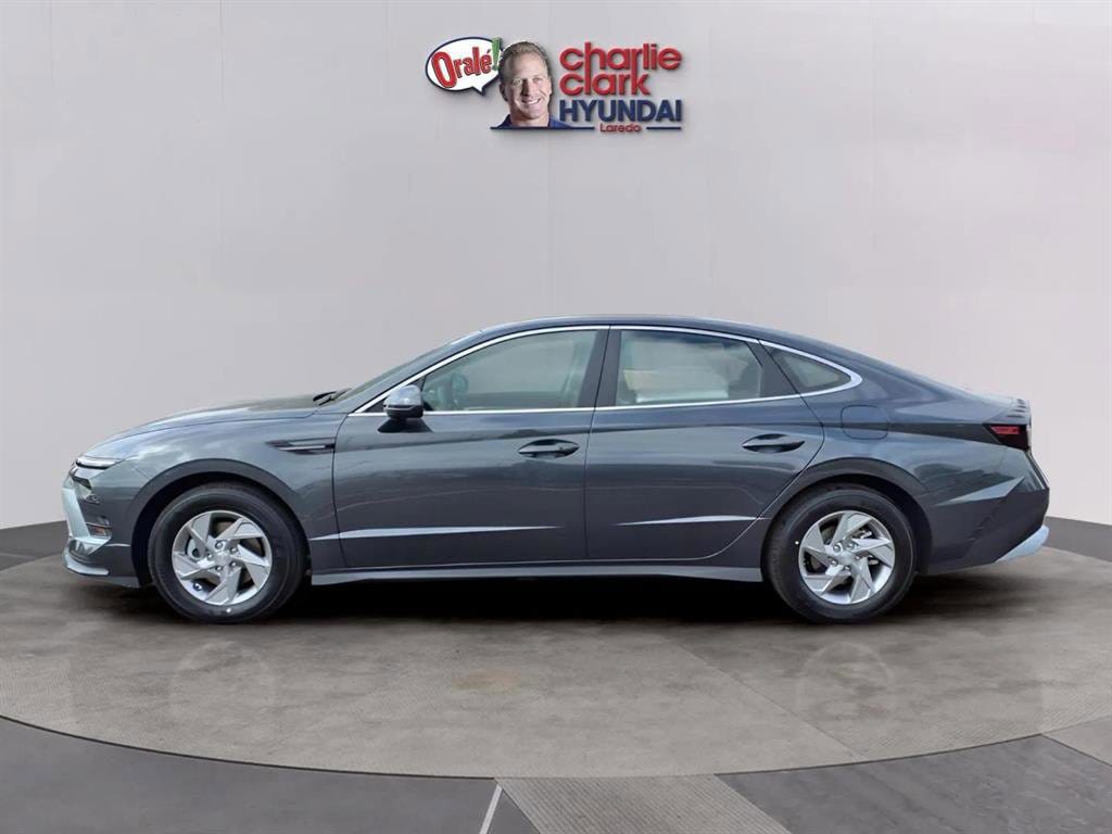New 2026 Hyundai Sonata SE Sedan