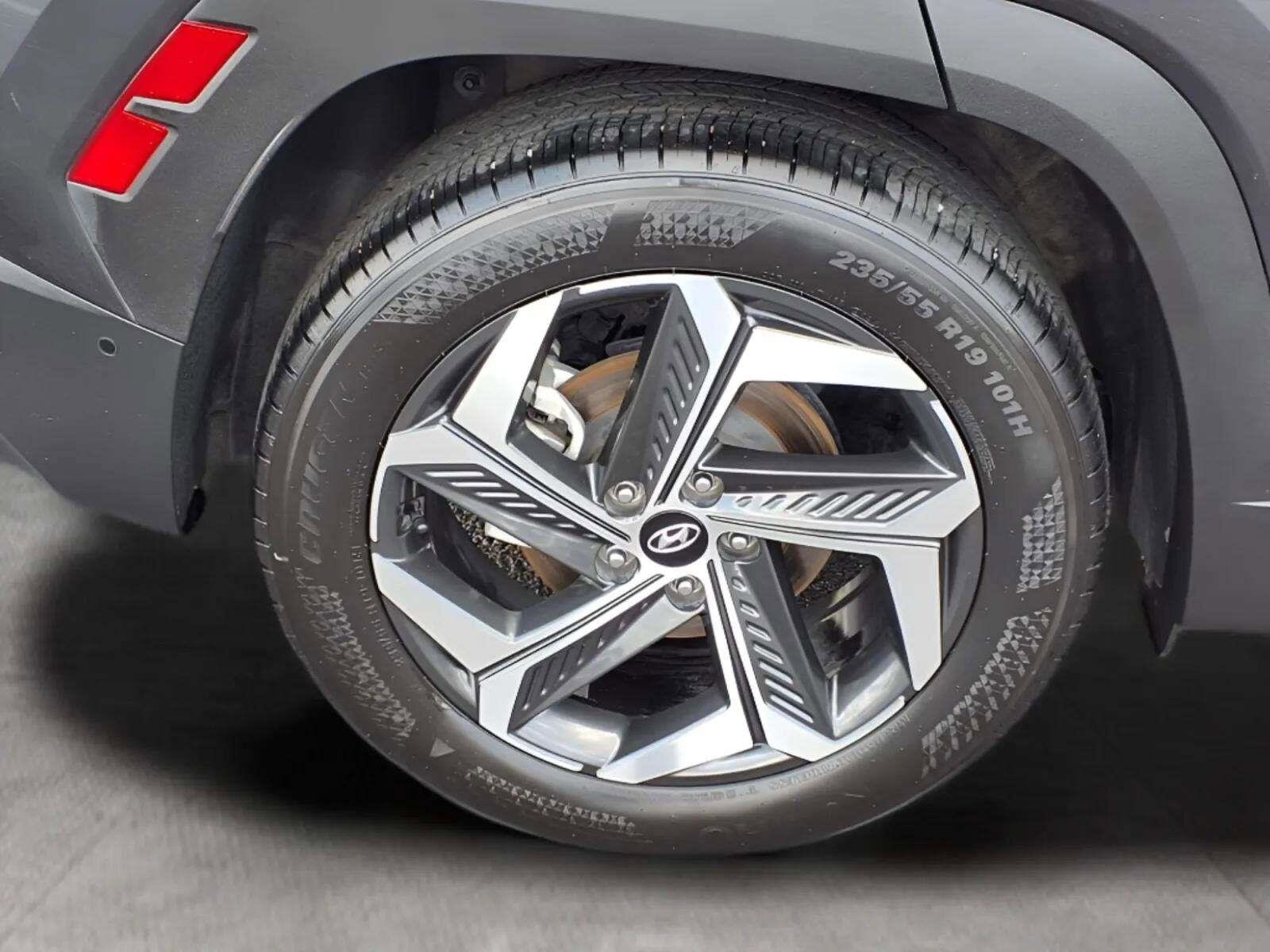 2023 Hyundai Tucson Limited - Photo 20