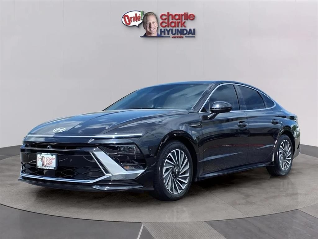 2025 Hyundai Sonata Hybrid