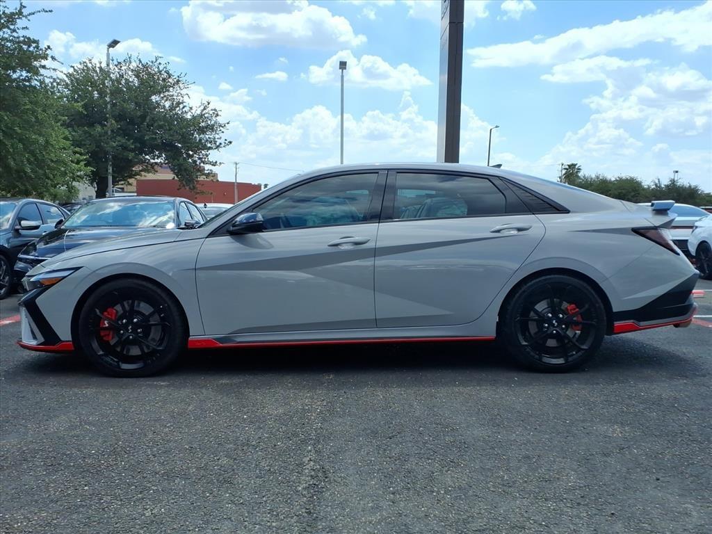 2025 Hyundai Elantra N photo 2