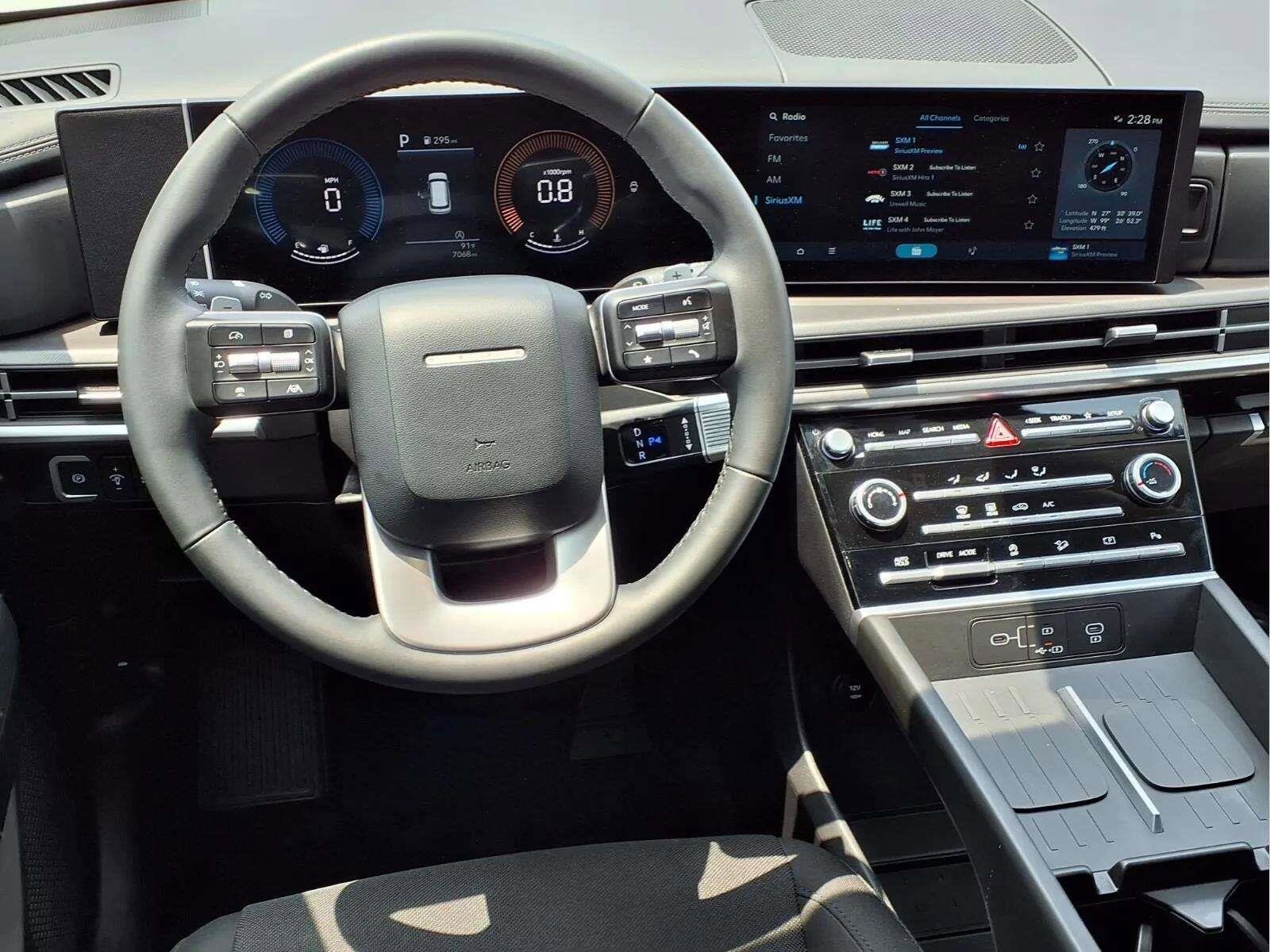 2026 Hyundai Santa Fe SE - Photo 11