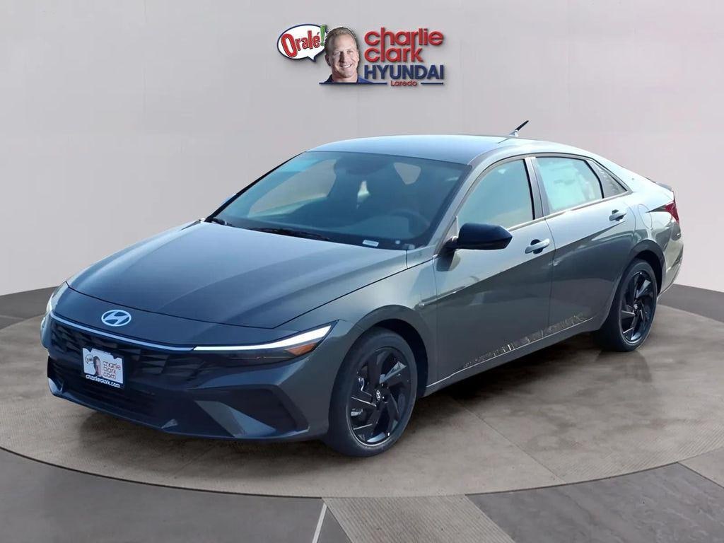 New 2026 Hyundai Elantra SEL Sport Sedan