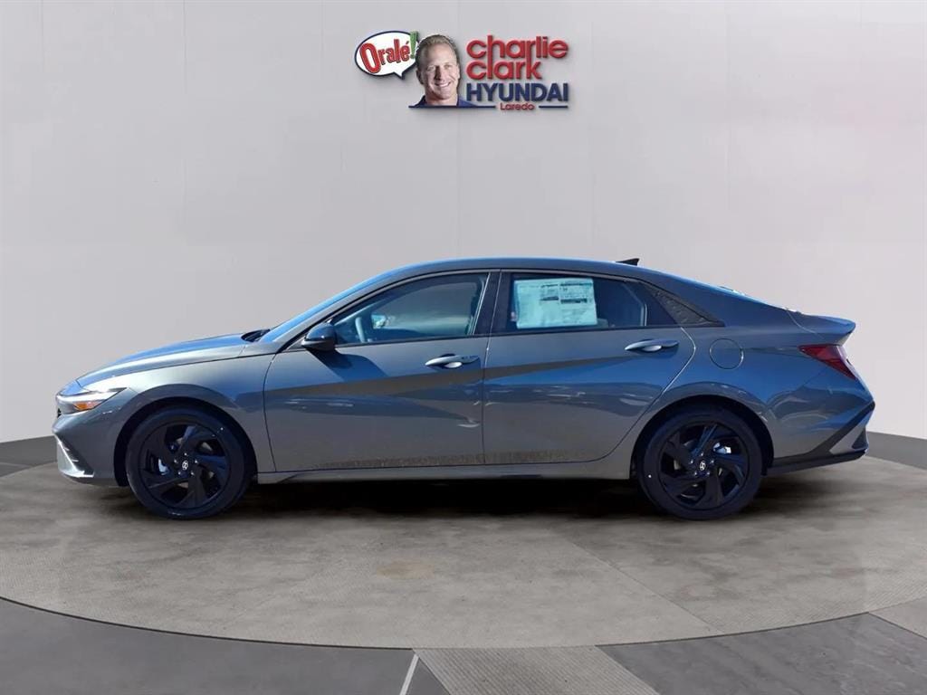 New 2026 Hyundai Elantra SEL Sport Sedan