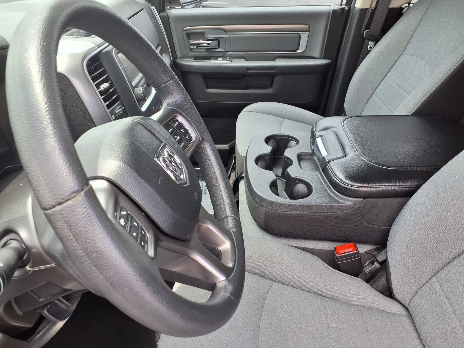 2024 RAM Ram 1500 Classic SLT - Photo 16
