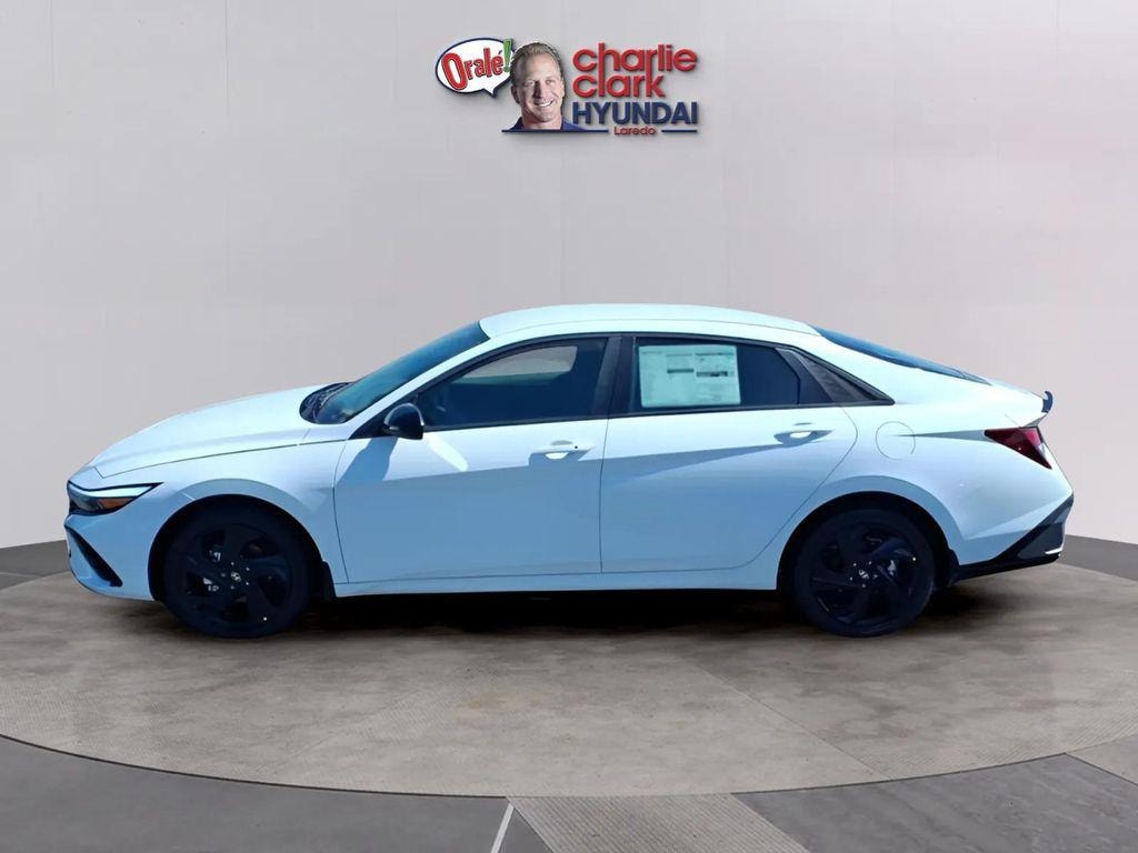New 2026 Hyundai Elantra SEL Sport Sedan