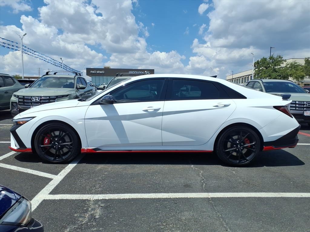 2025 Hyundai Elantra N photo 2