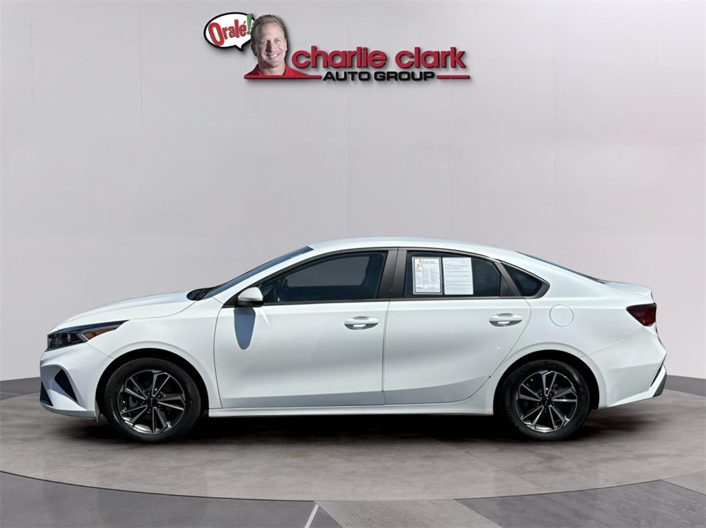 Used 2023 Kia Forte LXS with VIN 3KPF24AD4PE630506 for sale in Laredo, TX