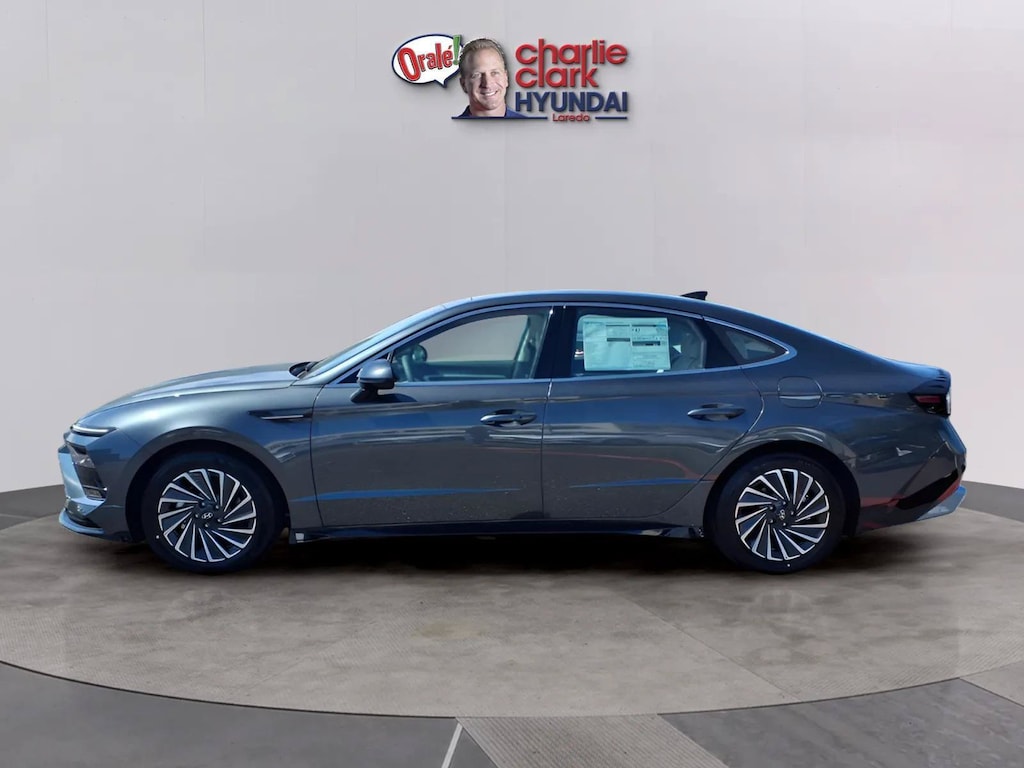 New 2026 Hyundai Sonata Hybrid SEL Sedan