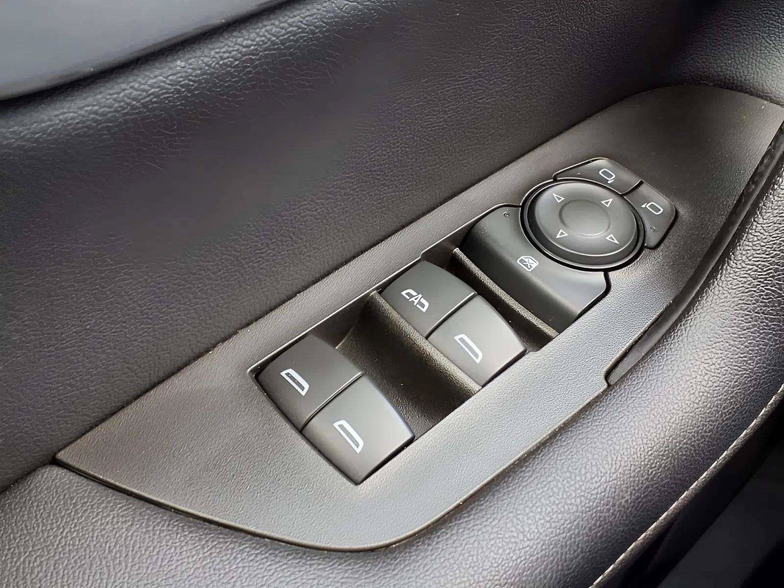 2024 Chevrolet Blazer 2LT - Photo 18